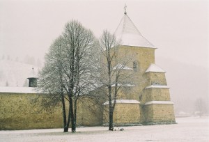Mânăstirea Suceviţa iarna