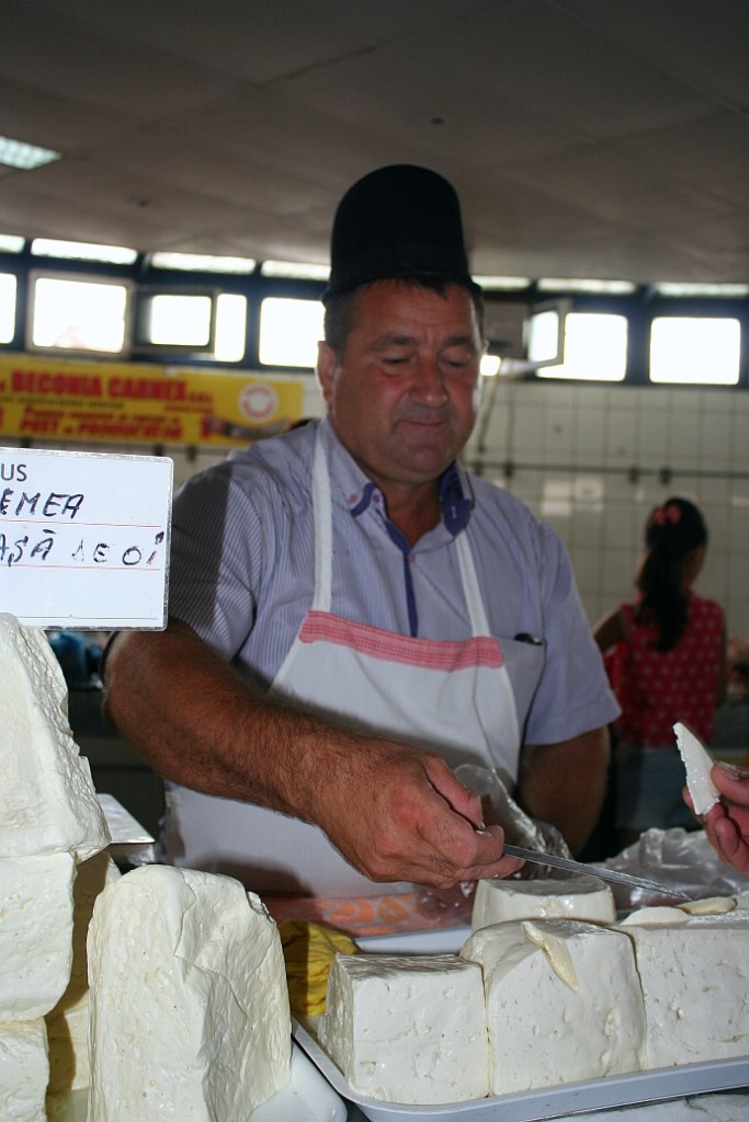 Si telemea de casa de langa Buzias / And homemade hard cheese from Duboz, Buzias